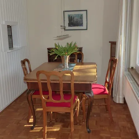 Oase Im Herzen Von *